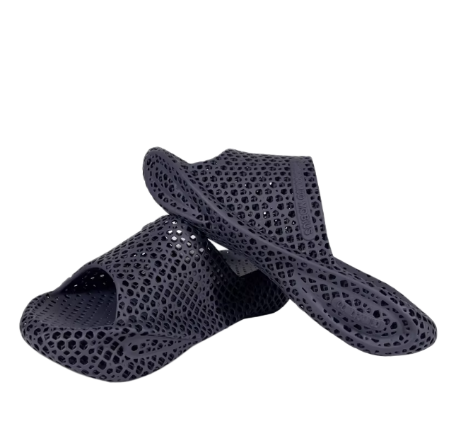 3D printed Mobius slippers for summer wear, anti slip, odor proof, breathable, soft elastic