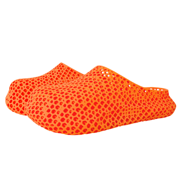 3D Printed Slippers with Holes, Men's and Women's Summer Outdoor Breathable Thick Soles for Anti-Slip