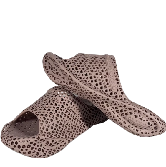 3D printed Mobius slippers for summer wear, anti slip, odor proof, breathable, soft elastic