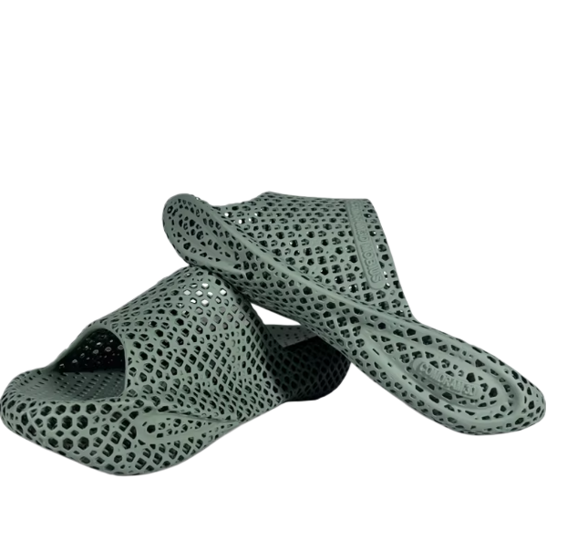 3D printed Mobius slippers for summer wear, anti slip, odor proof, breathable, soft elastic